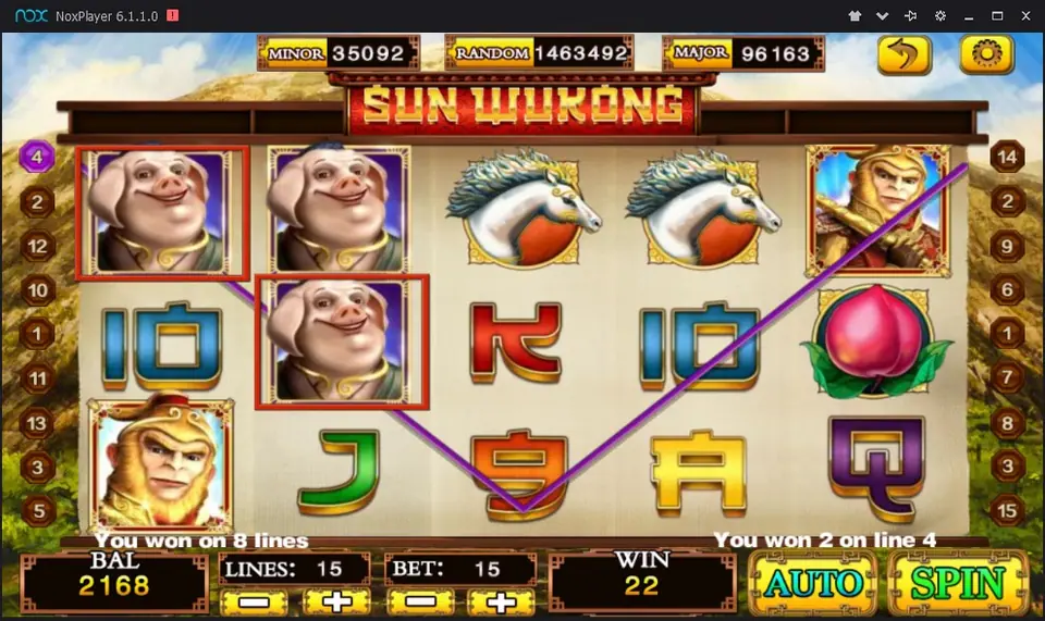 Gulungan Sun Wukong dengan tiga simbol Pat Kai berbingkai merah di line menang, plus simbol persik dan kuda